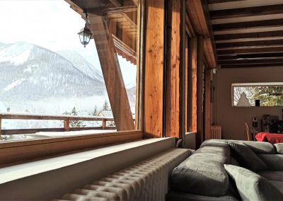 Vue salon chalet en location à le Monêtier les bains, Serre-Chevalier