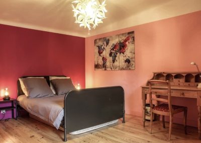 Chambre rose 2ème étage chalet en location à le Monêtier les bains, Serre-Chevalier
